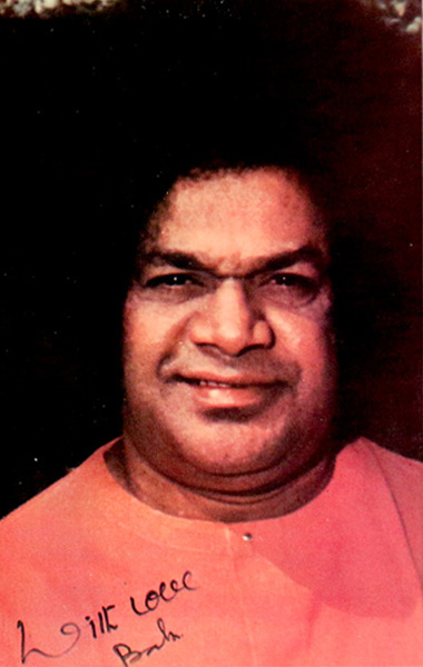 LOVING GOD : Eighty five years under the watchful Eye of the Lord, chronicled by Prof. N. Kasturi